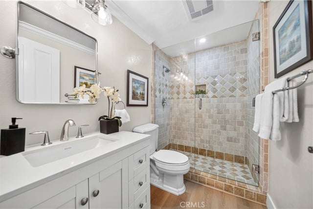 450 San Vicente Boulevard 104, Santa Monica, CA 90402 — photo 22 of 34