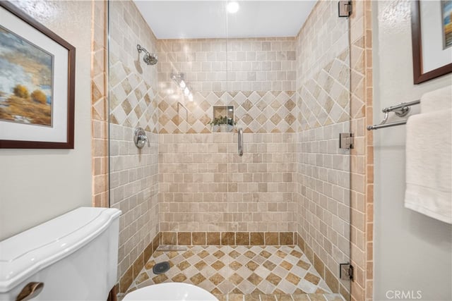 450 San Vicente Boulevard 104, Santa Monica, CA 90402 — photo 23 of 34