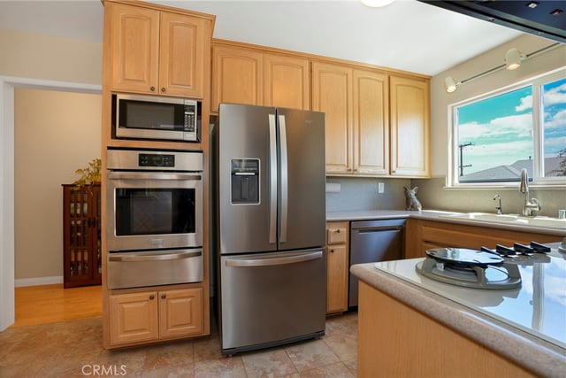 1240 Franklin Street 5, Santa Monica, CA 90404 — photo 13 of 25
