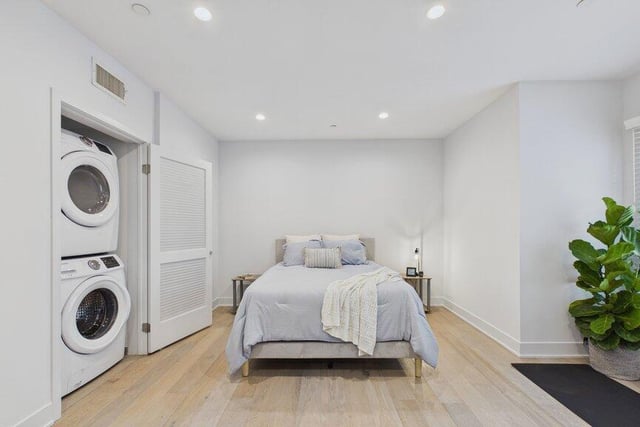 137 S Wilson Avenue 106, Pasadena, CA 91106 — photo 12 of 26