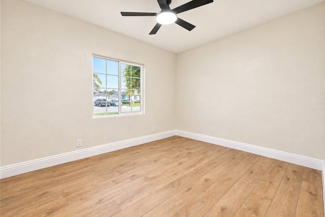 554 W Verness Street, Covina, CA 91723 — photo 23 of 41