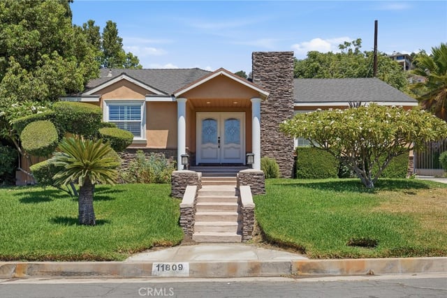 11809 Norino, Whittier, CA 90601 — photo 3 of 32