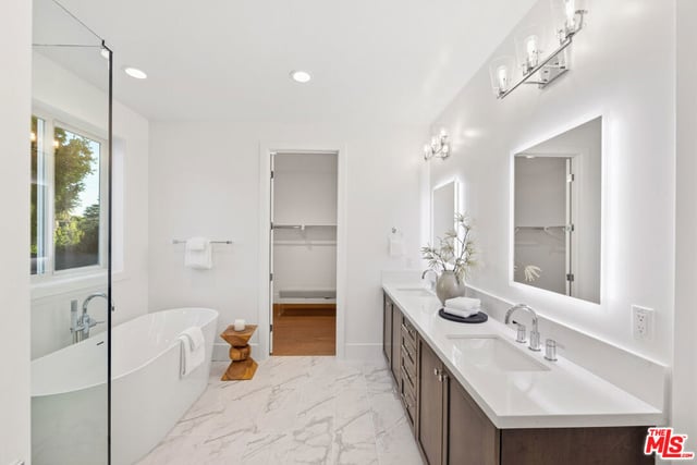 4328 Wilkinson Avenue, Studio City, CA 91604 — photo 15 of 28