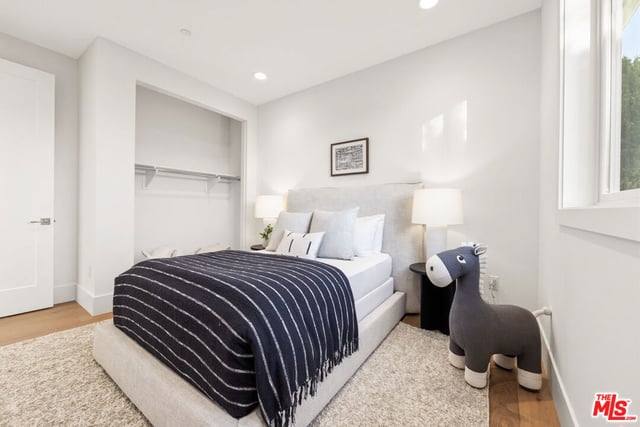 4328 Wilkinson Avenue, Studio City, CA 91604 — photo 19 of 28