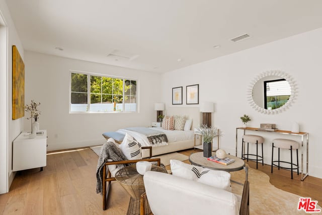 2803 Cardiff Avenue, Los Angeles, CA 90034 — photo 15 of 18