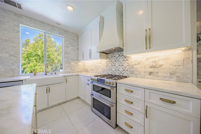 26518 Swan Lane, Canyon Country, CA 91387 — photo 36 of 75