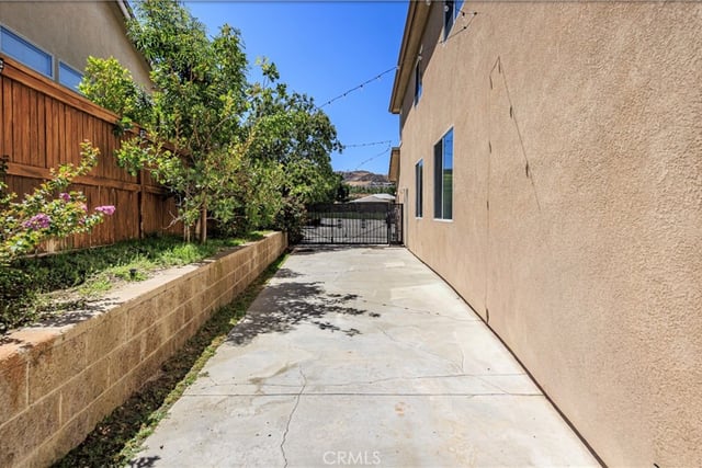 26518 Swan Lane, Canyon Country, CA 91387 — photo 65 of 75