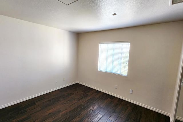 1361 Domingo Place, Oxnard, CA 93030 — photo 13 of 33