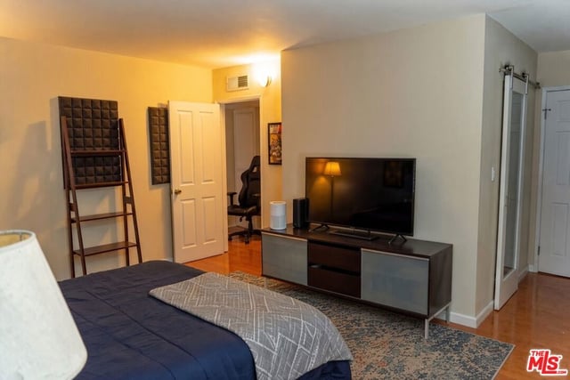 9025 Willis Avenue 158, Los Angeles, CA 91402 — photo 11 of 19