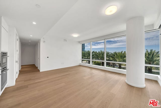 877 FRANCISCO Street 1602, Los Angeles, CA 90017 — photo 4 of 10