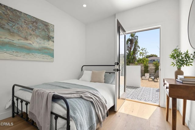934 Sharon Lane, Ventura, CA 93001 — photo 10 of 52
