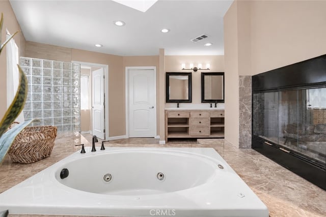 4239 W 59th, Los Angeles, CA 90043 — photo 39 of 68