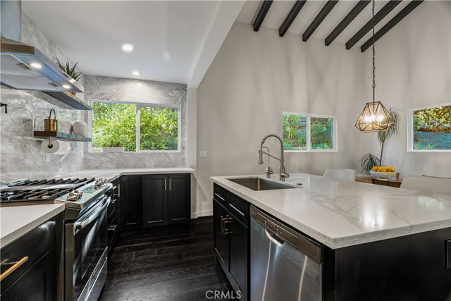5712 Fairview Pl., Agoura Hills, CA 91301 — photo 12 of 40
