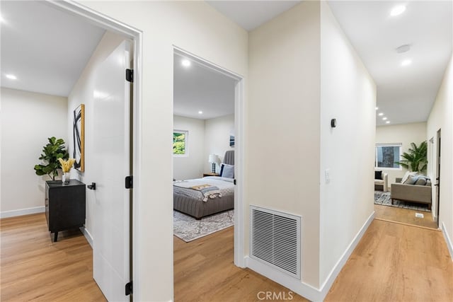 8010 Padre Lane, Los Angeles, CA 90046 — photo 19 of 26