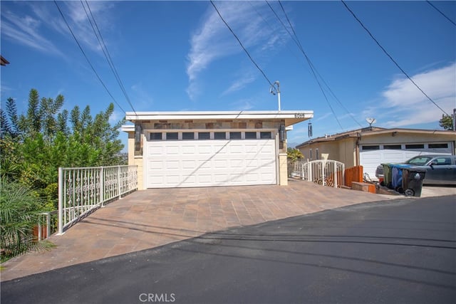 5065 La Calandria Drive, Los Angeles, CA 90032 — photo 2 of 33
