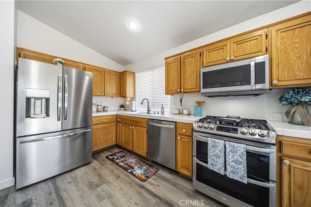 6631 Sasparilla Dr, Simi Valley, CA 93063 — photo 12 of 30