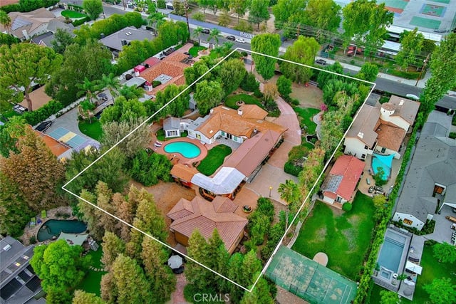 23254 Hatteras, Woodland Hills, CA 91367 — photo 22 of 75