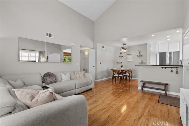 21200 Trumpet 205, Newhall, CA 91321 — photo 14 of 41