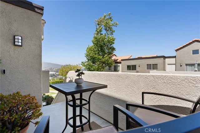 21200 Trumpet 205, Newhall, CA 91321 — photo 5 of 41