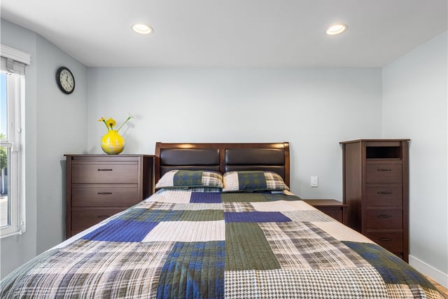 8811 Canoga 417, Canoga Park, CA 91304 — photo 15 of 33