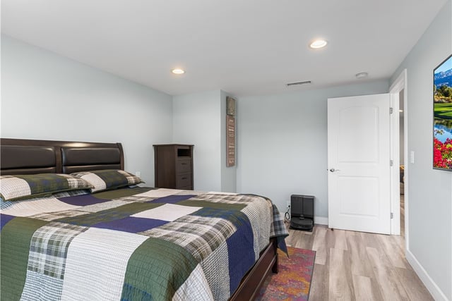8811 Canoga 417, Canoga Park, CA 91304 — photo 17 of 33