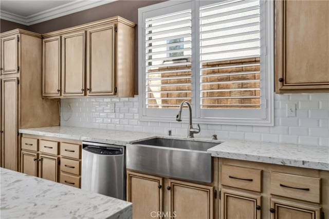 27648 Elk Ridge, Castaic, CA 91384 — photo 14 of 47