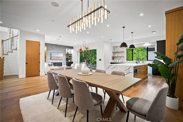 4458 Katherine Avenue, Sherman Oaks, CA 91423 — photo 12 of 44