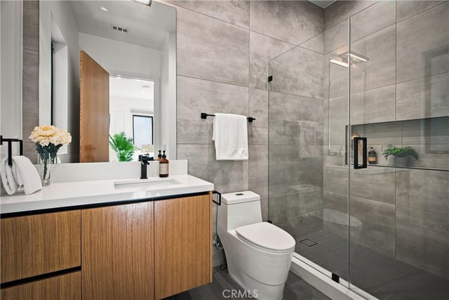 4458 Katherine Avenue, Sherman Oaks, CA 91423 — photo 14 of 44