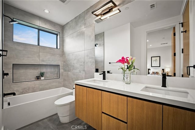4458 Katherine Avenue, Sherman Oaks, CA 91423 — photo 30 of 44