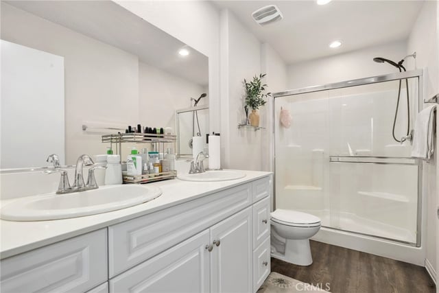 14104 W Birch Lane, Van Nuys, CA 91405 — photo 17 of 31