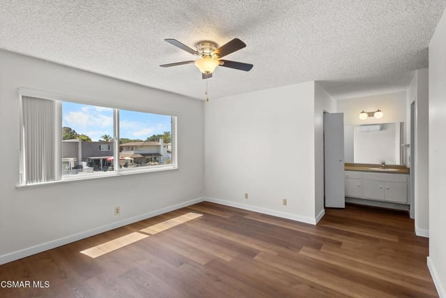 1654 Edgewater Lane, Camarillo, CA 93010 — photo 27 of 43