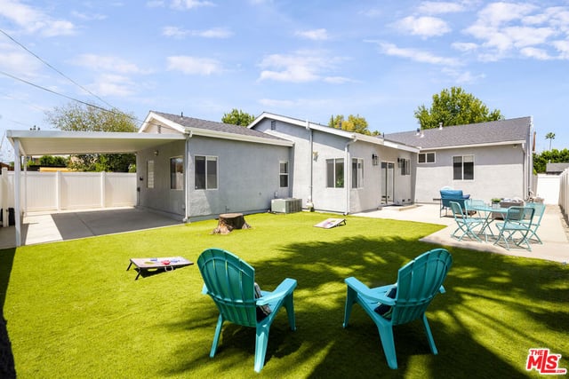 17630 Martha Street, Los Angeles, CA 91316 — photo 17 of 32