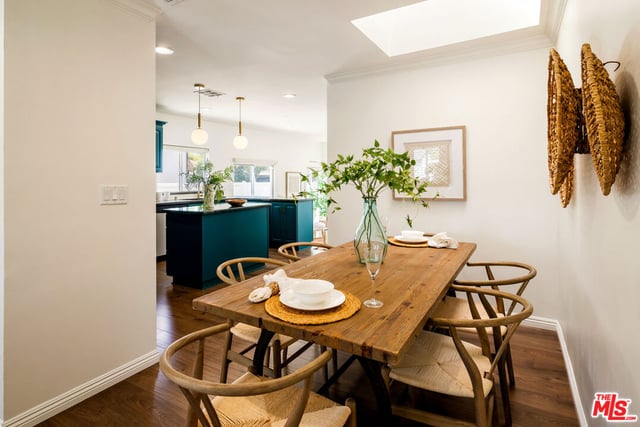 17630 Martha Street, Los Angeles, CA 91316 — photo 9 of 32