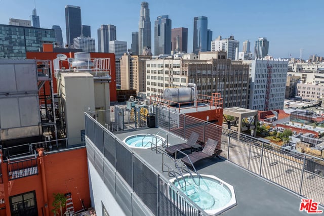 315 E 8th Street 505, Los Angeles, CA 90014 — photo 19 of 20
