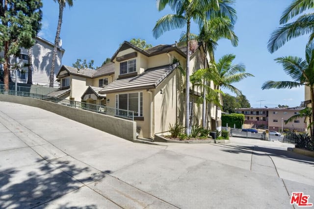4600 Don Lorenzo Drive 4, Los Angeles, CA 90008 — photo 34 of 38