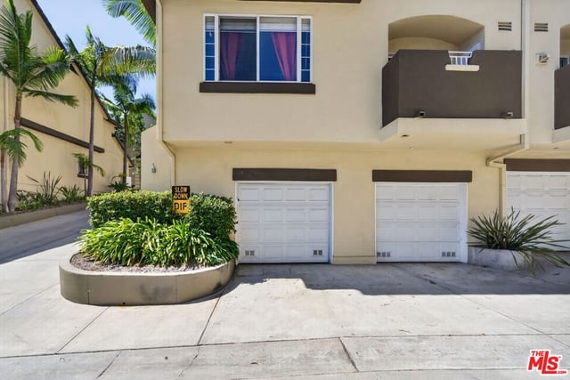 4600 Don Lorenzo Drive 4, Los Angeles, CA 90008 — photo 35 of 38