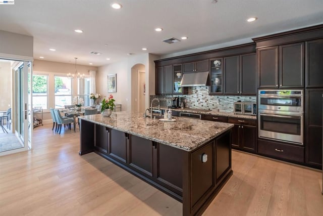 2063 Reserva Court, Brentwood, CA 94513 — photo 11 of 67
