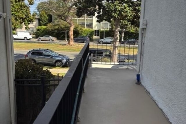 511 San Vicente Boulevard 107, Santa Monica, CA 90402 — photo 16 of 26