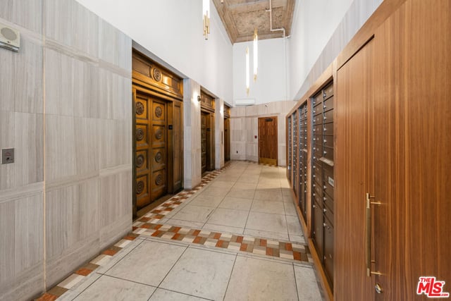 215 W 7th Street 803, Los Angeles, CA 90014 — photo 18 of 22