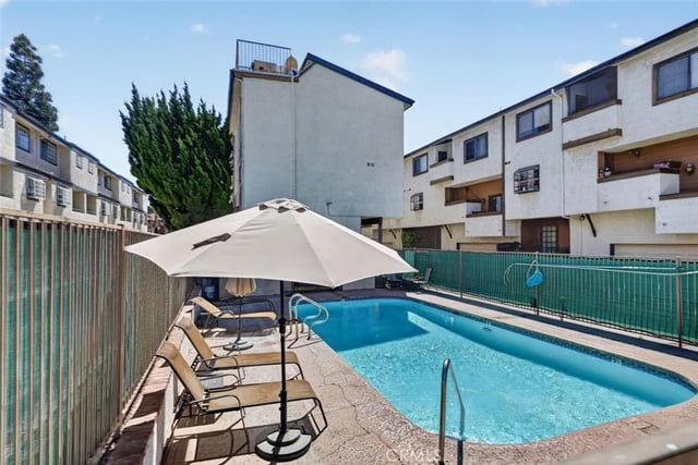 7650 Topanga Canyon Boulevard 9, Canoga Park, CA 91304 — photo 3 of 39