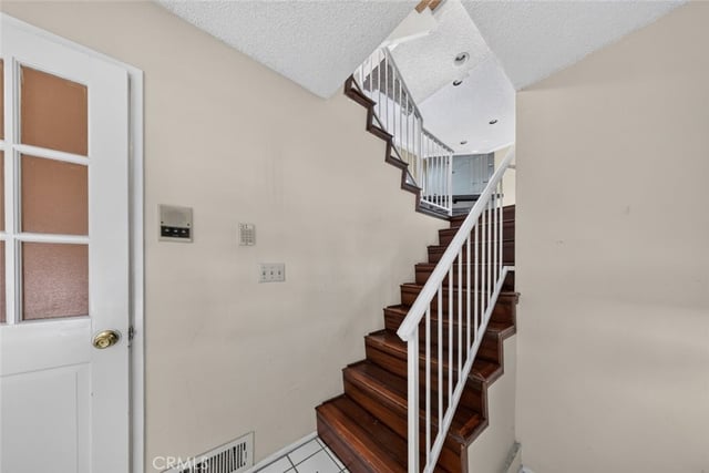 7650 Topanga Canyon Boulevard 9, Canoga Park, CA 91304 — photo 8 of 39