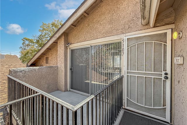 5107 Jefferson, Oxnard, CA 93033 — photo 3 of 31