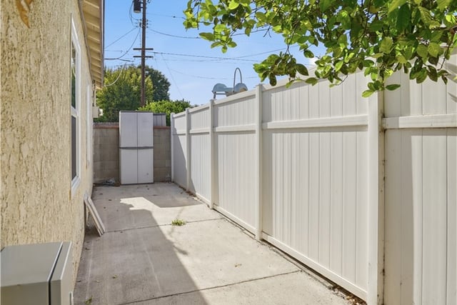 6949 Aura Avenue, Reseda, CA 91335 — photo 26 of 34