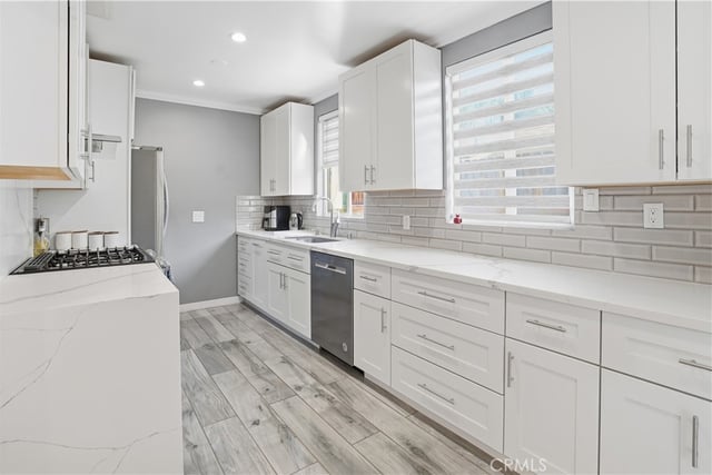 6949 Aura Avenue, Reseda, CA 91335 — photo 5 of 34