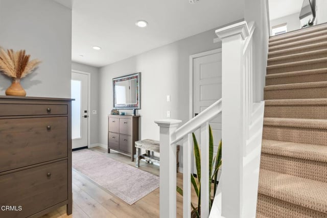 1087 Canal Street, Oxnard, CA 93035 — photo 14 of 39