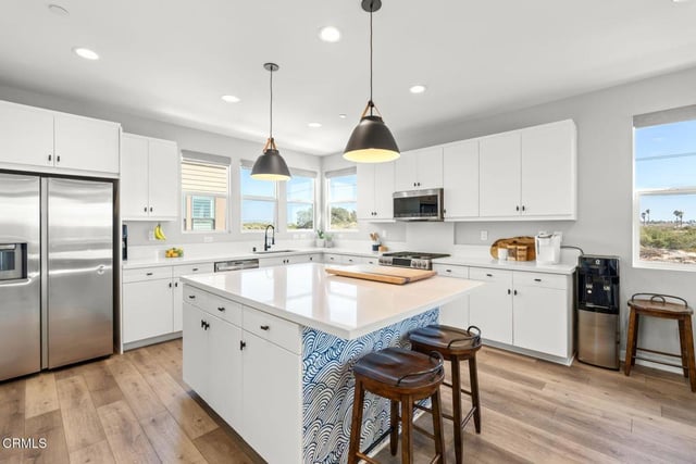 1087 Canal Street, Oxnard, CA 93035 — photo 18 of 39