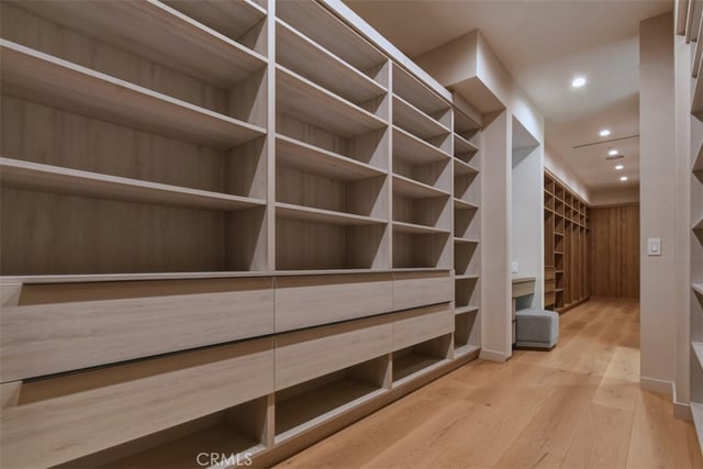 14753 Round Valley, Sherman Oaks, CA 91403 — photo 18 of 34