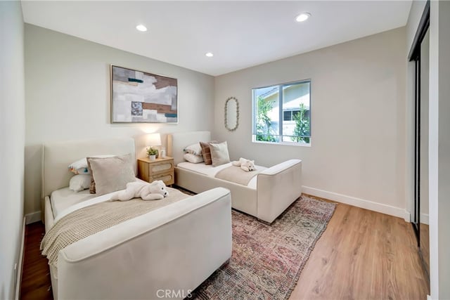 22120 Costanso Street, Woodland Hills, CA 91364 — photo 14 of 27