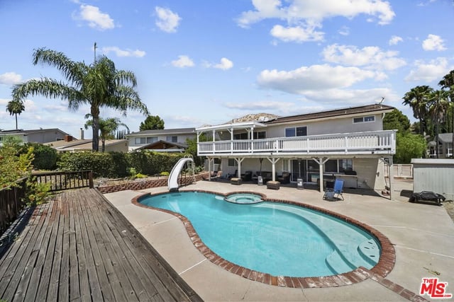 15362 Rhododendron Drive, Santa Clarita, CA 91387 — photo 42 of 49