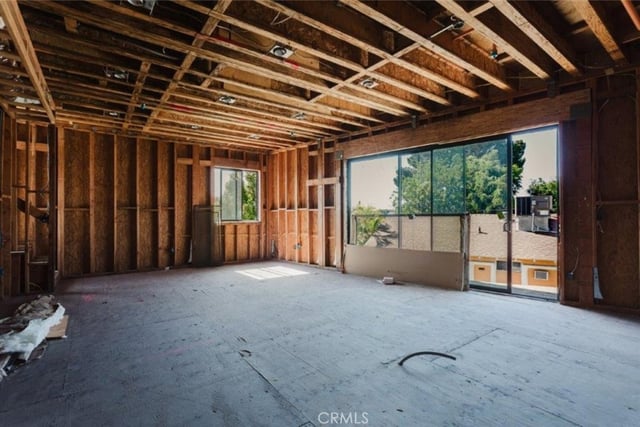 6651 Camellia Avenue, Los Angeles, CA 91606 — photo 24 of 41